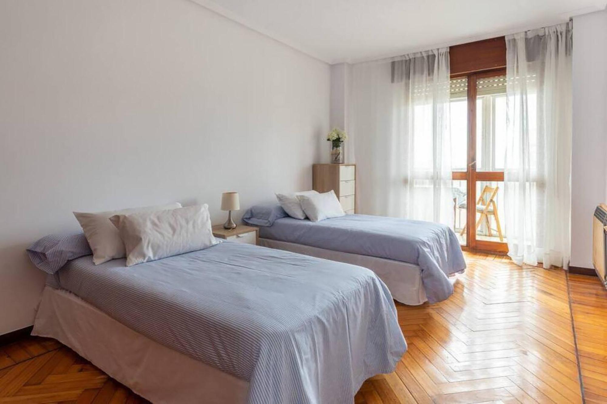 산탄데르 Apartamento En Alto Miranda Con Parking 아파트 외부 사진
